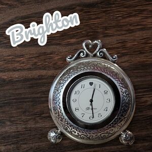 BRIGHTON MEMPHIS ETCHED DESK CLOCK EUC